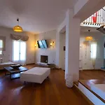 A&V Sea View Villa