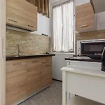 One Comfy Studio In Kallithea