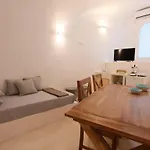 Villa Dharma Traditional Cavehouse
