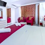 Roy Hotel