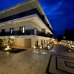 Grand Agia Triada
