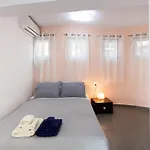 A&A Cozy Apartment Frini