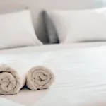Gk Apartment, Suite