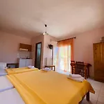 Kostas Studios
