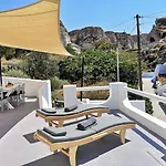 Ecolodge Cave House