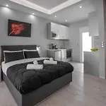 Studio Penthouse Near Acropolis Museum By Ghh