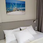 Sofia'S Garden Apartment