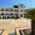 Grand Agia Triada