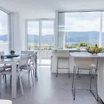 Gorgeous Penthouse With Private Jacuzzi And Amazing View!