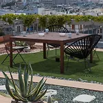 Gorgeous Penthouse With Private Jacuzzi And Amazing View!