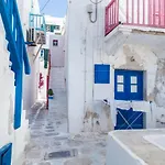 Mykonos Vibes Downtown Townhouse