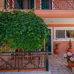 Cleopatra Rooms