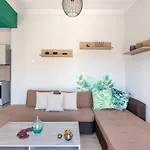 Cozy Apartment Next To City Center