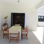 Villa Akrotiri - The Star Watcher