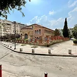 Elegant, Modern & Quiet Flat, Top Central Location