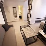 K58 Luxury Apartment Monastiraki Metro Station Acropolis Jacuzzi