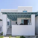 Beachside 2 Bedroom Cottage