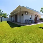Dimitra Apartments
