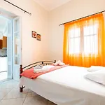 Town House For 6-16 With Ac