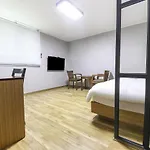 Gyeongpodae The Hotel Business