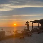Casa Petra Limenari