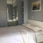 Cozy Flat With Acropolis View
