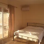 Nereids Apartments-Erato