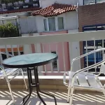 Blue Apartment - Athens Center, 4 Bd, 2 Bath