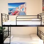 Modern Apartment In Piraeus