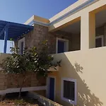 Agios Theodoros Apartments