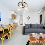 Videre Luxury Suites