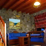 Stonehouses Lemnos