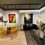 Art Gallery Apartment