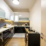 2Bed Renovated Flat Close To Ampelokipoi Metro