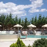 Alyko Villas
