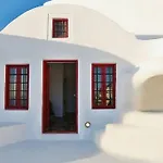 The Architect'S Cave House