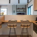 Hub Suites Luxury Living In Athens