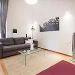 Central Apartments In Psiri