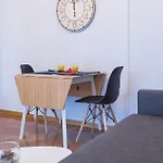 Apollo Syntagma Apartments By Villarentalsgr