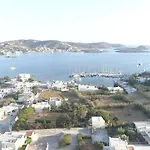 Galini Rooms & Apartments Syros