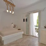 Nufaro Traditional Studios