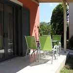 Vassia 3