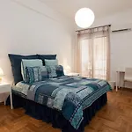 Lovely 2 Bedroom Apt In Metaxourgio Center
