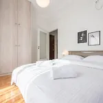 Bright Apt In The Heart Of Athens