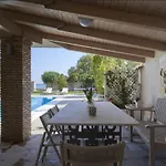 Luxury 4 Bdrm Villa With Pvt Pool On The Beach