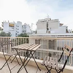 Cozy And Fresh Apt Close To Metro