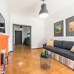 New Relaxed Central Apartment Walk Everywhere