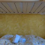 Elisson Hostel