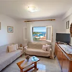 Frideriki Apartment