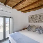 Rina Houses